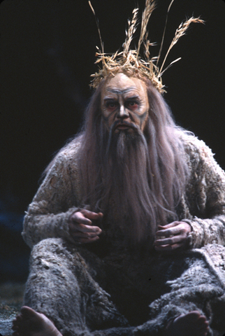 Thomas Stewart (Lear), Lear, Aribert Reimann. San Francisco Opera, 1980-81. Photographer: Ron Scherl/San Francisco Opera.