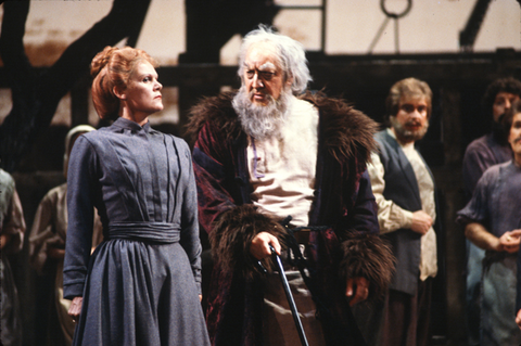 Anja Silja (Katerina Ismailova), Chester Ludgin (Boris Ismailov), Chorus, Lady Macbeth of Mtsensk, Dmitri Shostakovich. San Francisco Opera, 1981-82. Photographer: Ron Scherl/San Francisco Opera.