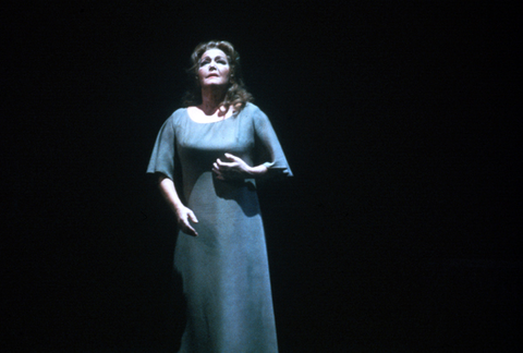 Leonie Rysanek (Sieglinde), Die Walküre, Richard Wagner. San Francisco Opera, 1981-82. Photographer: Ron Scherl/San Francisco Opera.