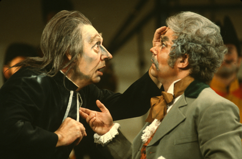 Cesare Siepi (Don Basilio), Enrico Fissore (Doctor Bartolo), Il Barbiere di Siviglia, Gioachino Rossini. San Francisco Opera, 1981-82. Photographer: Ron Scherl/San Francisco Opera.