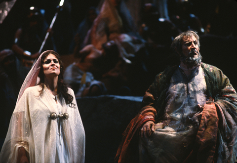 Susan Quittmeyer (Fenena), Matteo Managuerra (Nabucco), Nabucco, Giuseppe Verdi. San Francisco Opera, 1981-82. Photographer: Ron Scherl/San Francisco Opera.