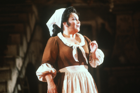 Marilyn Horne (Cenerentola), La Cenerentola, Gioachino Rossini. San Francisco Opera, 1982-83. Photographer: Ron Scherl/San Francisco Opera.