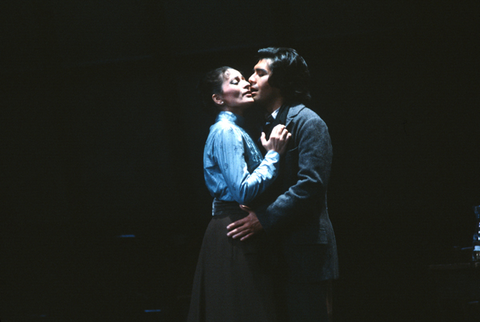 Ilona Tokody (Mimì), Luis Lima (Rodolfo), La Bohème, Giacomo Puccini. San Francisco Opera, 1982-83. Photographer: Ron Scherl/San Francisco Opera.