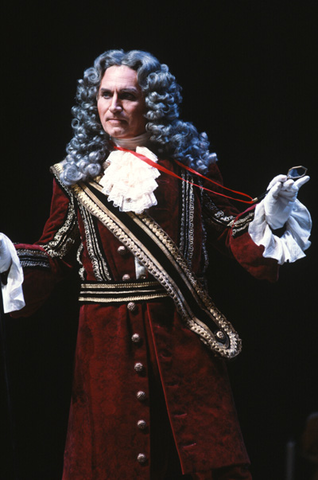 Ray Reinhardt (The Major-domo), Ariadne auf Naxos, Richard Strauss. San Francisco Opera, 1983-84. Photographer: Ron Scherl/San Francisco Opera.