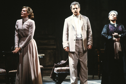 Anja Silja (Katya Kabanova), Emile Belcourt (Tikhon Kabanov), Evelyn Lear (Marfa Kabanova), Kát'a Kabanová, Leoš Janáček. San Francisco Opera, 1983-84. Photographer: Ron Scherl/San Francisco Opera.