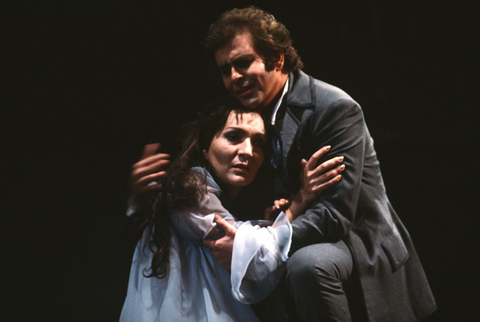 Nelly Miricioiu (Violetta Valery), Alberto Cupido (Alfredo Germont), La Traviata, Giuseppe Verdi. San Francisco Opera, 1983-84. Photographer: Ron Scherl/San Francisco Opera.