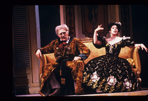 Paolo Montarsolo (Don Pasquale), Diana Soviero (Norina), Don Pasquale, Gaetano Donizetti. San Francisco Opera, 1983-84. Photographer: Ron Scherl/San Francisco Opera.