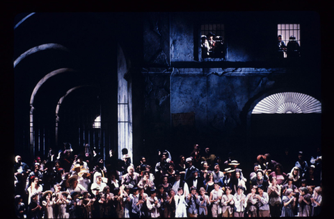 Ensemble, Carmen, Georges Bizet. San Francisco Opera, 1984-85. Photographer: Ron Scherl/San Francisco Opera.