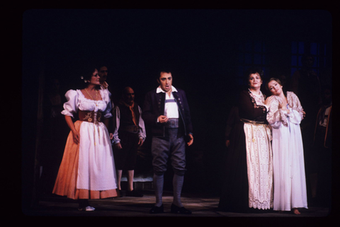 Francesca Howe (Lisa), Dennis O'Neill (Elvino), Laura Brooks Rice (Teresa), Frederica von Stade (Amina), La Sonnambula, Vincenzo Bellini. San Francisco Opera, 1984-85. Photographer: Ron Scherl/San Francisco Opera.