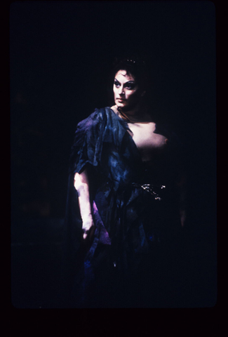 Janis Martin (Elektra), Elektra, Richard Strauss. San Francisco Opera, 1984-85. Photographer: Ron Scherl/San Francisco Opera.