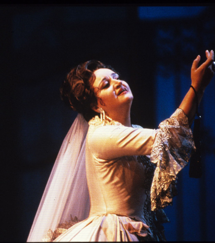 Cleopatra Ciurca (Princesse de Bouillon), Adriana Lecouvreur, Francesco Cilea. San Francisco Opera, 1985-86. Photographer: Ron Scherl/San Francisco Opera.