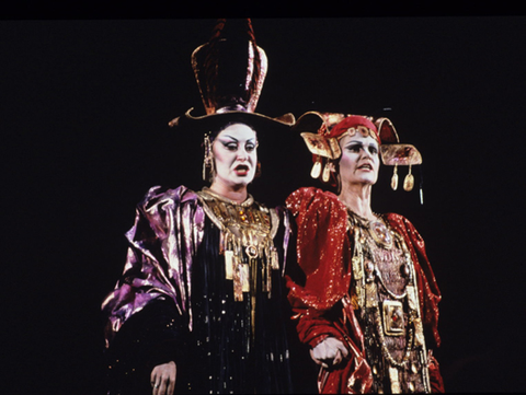 Helga Dernesch (Goneril), Anja Silja (Regan), Lear, Aribert Reimann. San Francisco Opera, 1985-86. Photographer: Ron Scherl/San Francisco Opera.