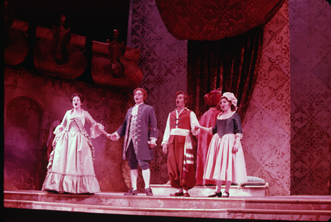 Christine Weidinger (Constanze), David Britton (Belmonte), Joseph Frank (Pedrillo), Scott Beach (Pasha Selim), Maria Spacagna (Blonde), Die Entführung aus dem Serail, Wolfgang Amadeus Mozart. San Francisco Opera/SPOT, 1975. Photographer: Carolyn Mason Jones/San Francisco Opera.