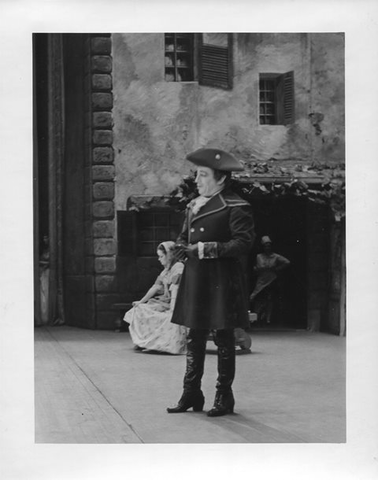 Manon, Jules Massenet. San Francisco Opera, 1939. Photographer: Lawrence B. Morton/San Francisco Opera.