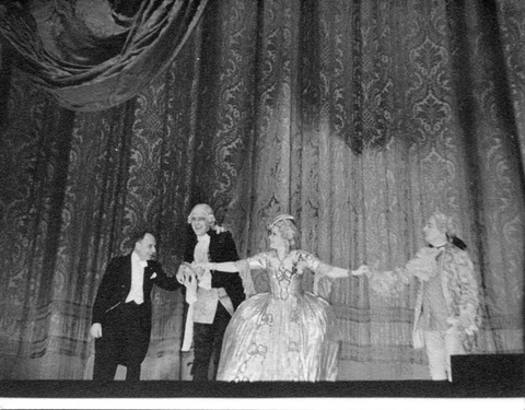 Manon, Jules Massenet. San Francisco Opera, 1939. Photographer: Unknown/San Francisco Opera.