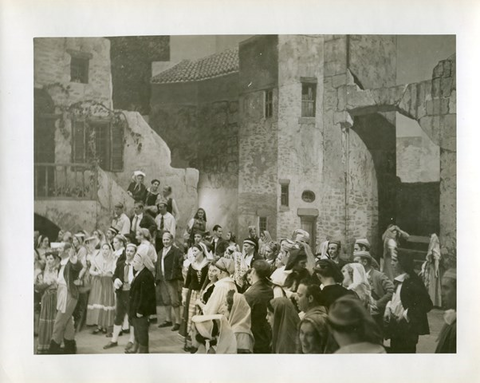 Cavalleria Rusticana, Pietro Mascagni. San Francisco Opera, 1939. Photographer: Lawrence B. Morton/San Francisco Opera.