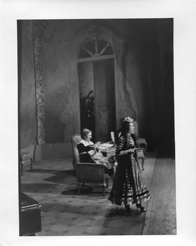 Il Barbiere di Siviglia, Gioachino Rossini. San Francisco Opera, 1939. Photographer: Lawrence B. Morton/San Francisco Opera.