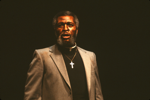 Chet Washington (Stephen Kumalo), Lost in the Stars, Kurt Weill. San Francisco Opera/SPOT, 1980-81. Photographer: Ron Scherl/San Francisco Opera.