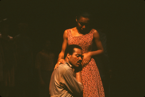 Steven Cole (Absalom Kumalo), Marilynn Winbush (Irina), Lost in the Stars, Kurt Weill. San Francisco Opera/SPOT, 1980-81. Photographer: Ron Scherl/San Francisco Opera.