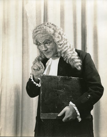 Don Pasquale, Gaetano Donizetti. San Francisco Opera, 1941. Photographer: Lawrence B. Morton/San Francisco Opera.