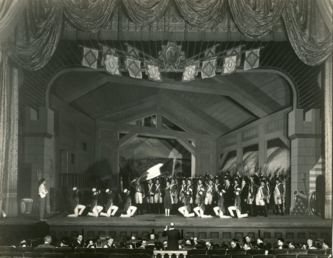 La Fille du Régiment, Gaetano Donizetti. San Francisco Opera, 1941. Photographer: Lawrence B. Morton/San Francisco Opera.