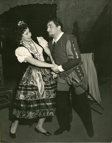 Rigoletto, Giuseppe Verdi. San Francisco Opera, 1941. Photographer: Lawrence B. Morton/San Francisco Opera.