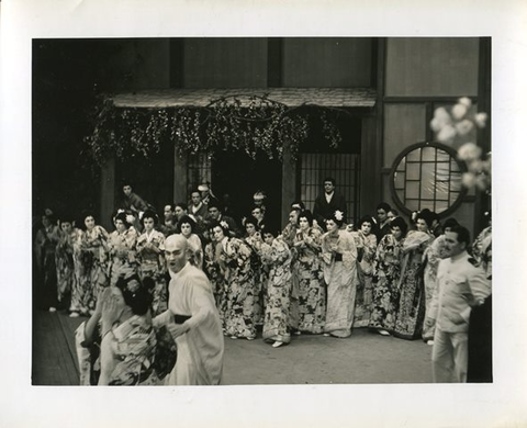 Madama Butterfly, Giacomo Puccini. San Francisco Opera, 1941. Photographer: Lawrence B. Morton/San Francisco Opera.