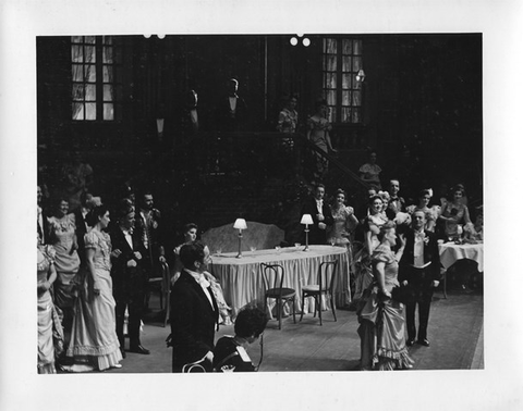 Die Fledermaus, Johann Strauss, Jr.. San Francisco Opera, 1942. Photographer: Lawrence B. Morton/San Francisco Opera.