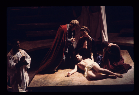 Michael Sells (The Evangelist), Douglas Lawrence (Jesus), Ensemble, The Passion According to St. Matthew, Johann Sebastian Bach. San Francisco Opera/SPOT, 1976-77. Photographer: Ron Scherl/San Francisco Opera.