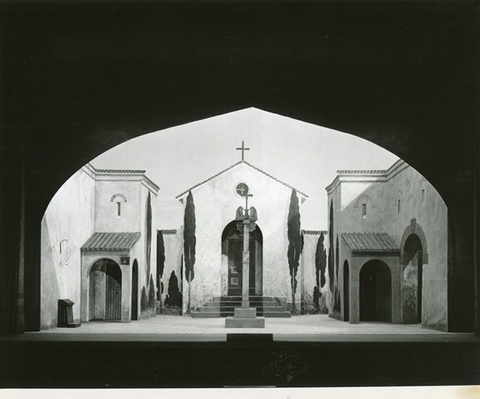 La Forza del Destino, Giuseppe Verdi. San Francisco Opera, 1943. Photographer: R. Strohmeyer/San Francisco Opera.