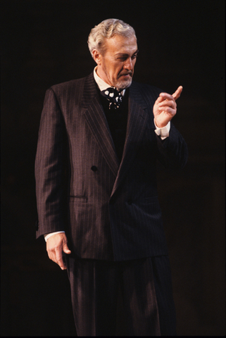 Victor Braun (La Roche), Capriccio, Richard Strauss. San Francisco Opera, 1990-91. Photographer: Larry Merkle/San Francisco Opera.