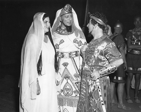 Aida, Giuseppe Verdi. San Francisco Opera, 1944. Photographer: R. Strohmeyer/San Francisco Opera.