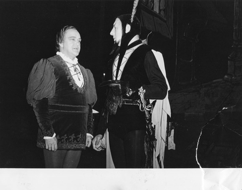 Faust, Charles Gounod. San Francisco Opera, 1944. Photographer: Unknown/San Francisco Opera.