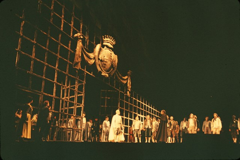 Fidelio, Ludwig van Beethoven. San Francisco Opera, 1969. Photographer: Unknown/San Francisco Opera.