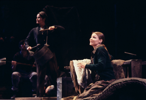 Janice Felty (Drummer), Kathryn Bouleyn (Girl), Ensemble, Der Kaiser von Atlantis, Viktor Ullman. San Francisco Opera/SPOT, 1977. Photographer: Ron Scherl/San Francisco Opera.