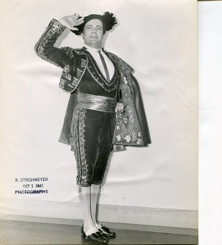 Carmen, Georges Bizet. San Francisco Opera, 1945. Photographer: R. Strohmeyer/San Francisco Opera.