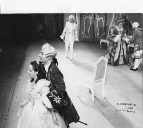 Der Rosenkavalier, Richard Strauss. San Francisco Opera, 1945. Photographer: R. Strohmeyer/San Francisco Opera.